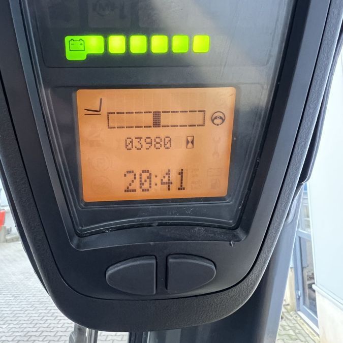 Електричний навантажувач LINDE E 16 PH-02
