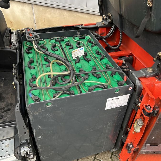 Електричний навантажувач LINDE E 16 PH-02