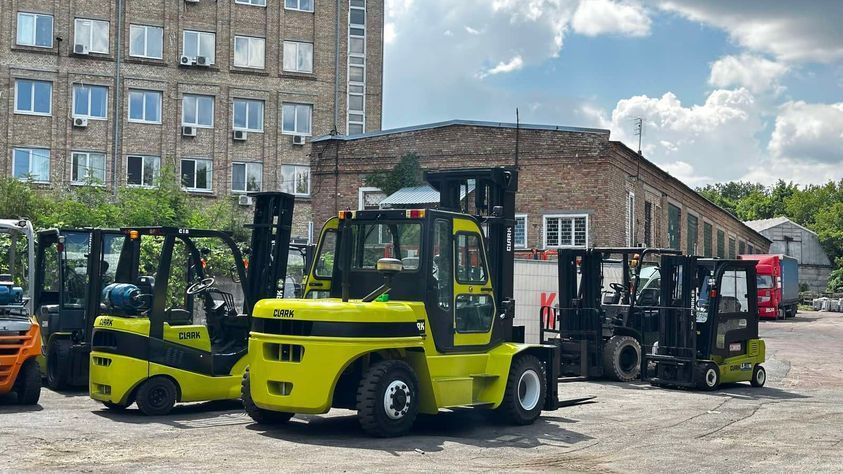 Дизельний навантажувач CLARK C 70 D (ротатор + позиціонер вил)