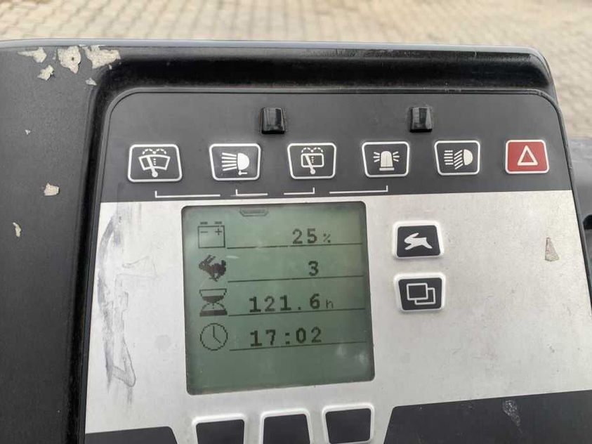 Електричний навантажувач STILL RX20-16 трьохопорний